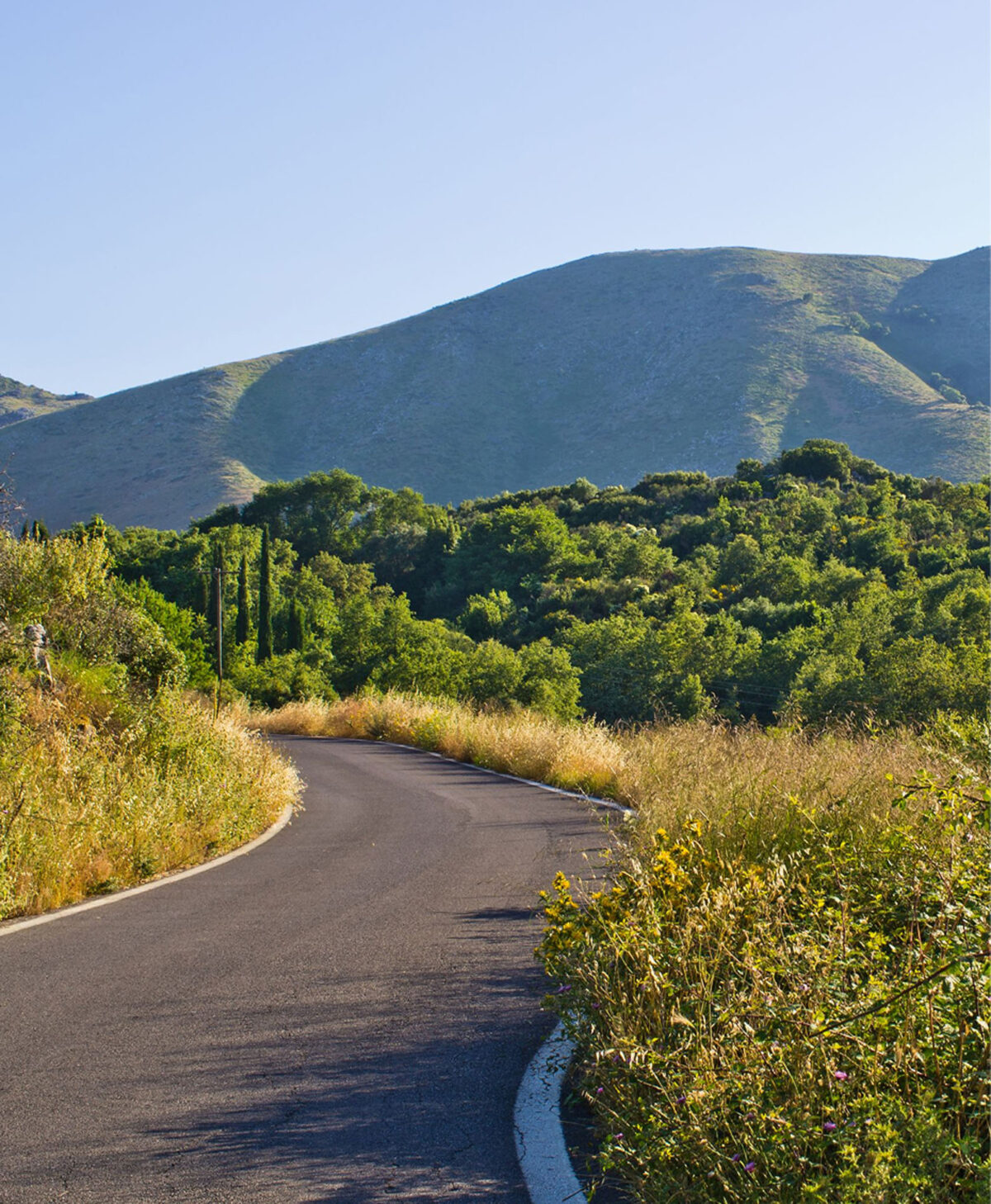 Dimitra rent and transfer Corfu road to pantokrator
